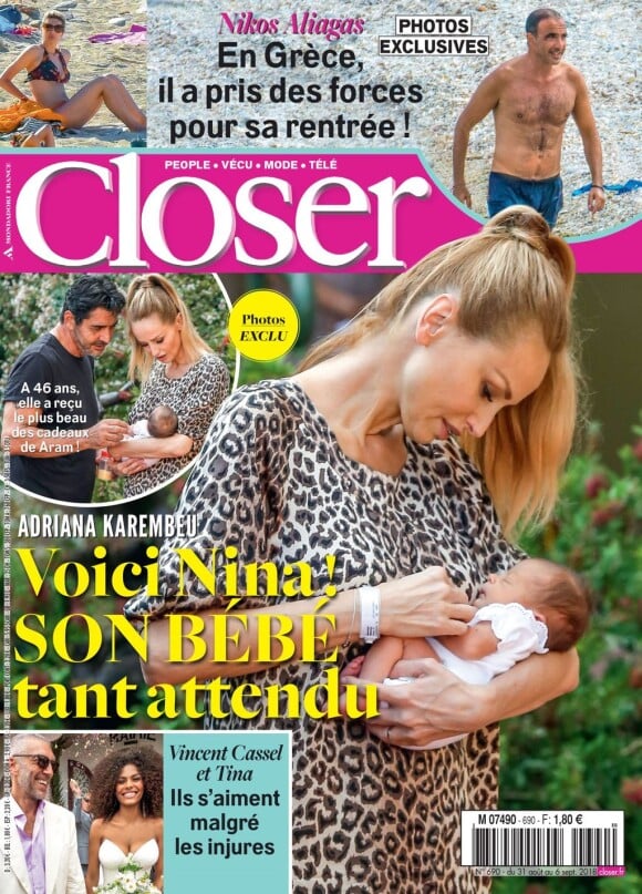 Adriana Karembeu et sa petite Nina en couverture de Closer, en kiosques à partir du 31 août 2018.