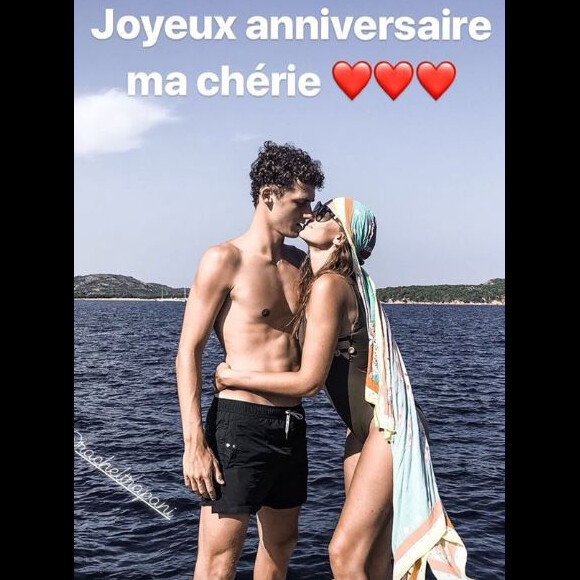 Benjamin Pavard adresse une jolie déclaration d'amour à Rachel Legrain-Trapani à l'occasion de l'anniversaire de l'ancienne Miss France le 31 août 2018.