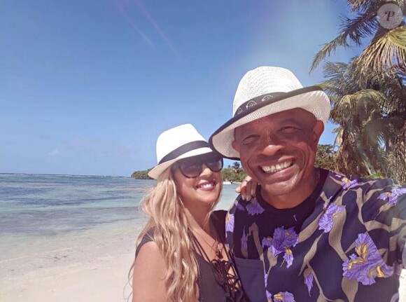 Francky Vincent annonce son mariage secret à Hawaï le 4 septembre 2018.
