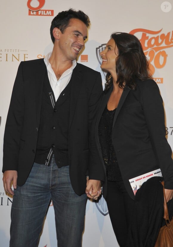 Faustine Bollaert et son mari Maxime Chattam - Avant-première du film "Stars 80" au Grand Rex le 19 octobre 2012.