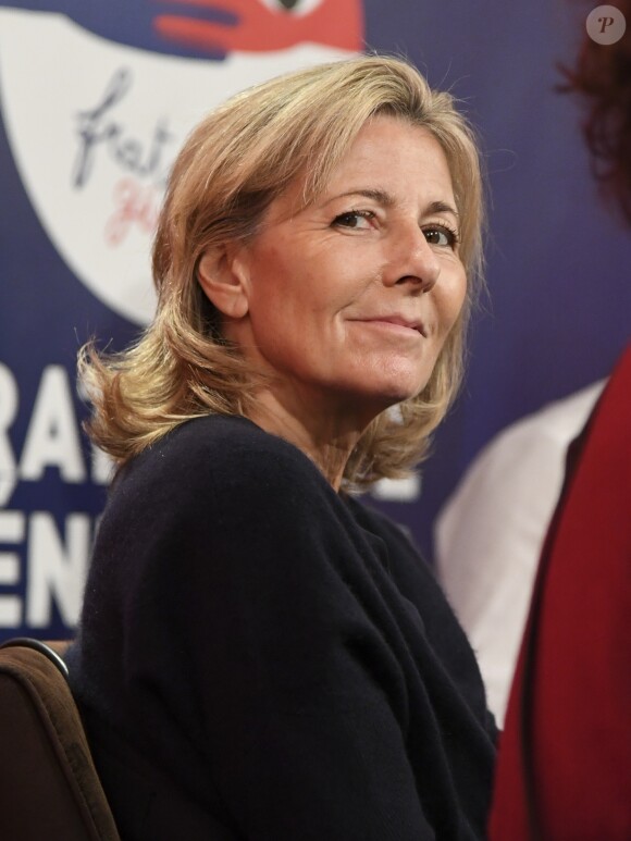 Claire Chazal participe à une rencontre organisée par le mouvement "Fraternité Générale !" à la Fnac Saint-Lazare à Paris, le 2 novembre 2016. © Pierre Perusseau/Bestimage