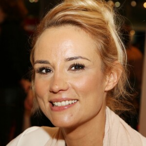 Elodie Gossuin - Salon du livre à la porte de Versailles à Paris le 18 mars 2018. © Denis Guignebourg/Bestimage Book Fair at the Porte de Versailles in Paris on March 18, 2018.