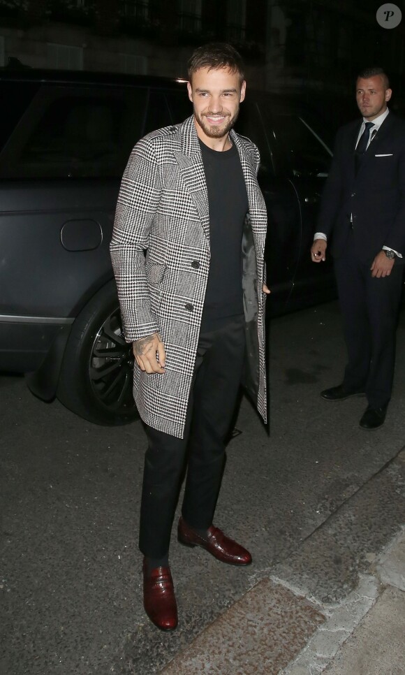 Liam Payne arrive à la soirée "Victoria Beckham X Vogue" au Mark's Club lors de la London Fashion Week, le 16 septembre 2018.