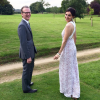 Ashley Hicks (cousin du prince Charles et filleul du duc d'Edimbourg) et de Katalina Sharkey de Solis (Kata de Solis) lors de leur mariage le 5 septembre 2015 à The Grove, domaine familial des Hicks dans l'Oxfordshire en Angleterre. Photo Instagram.