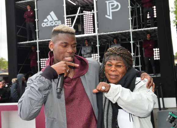 Paul Pogba et sa mère Yeo Moriba - Paul Pogba participe au lancement de sa 3e collection capsule Adidas à Paris le 30 avril 2018. © Veeren/Bestimage