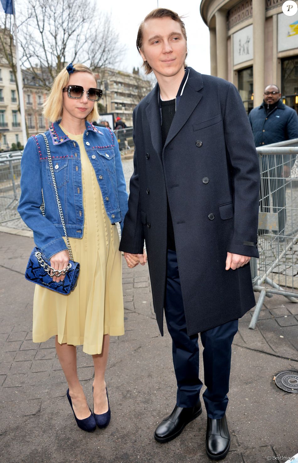 Zoe Kazan et Paul Dano Arrivées au défilé de mode Miu Miu, collection