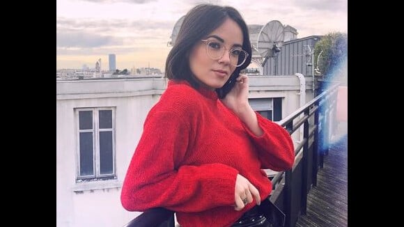 Agathe Auproux se sépare de ses vêtements pour la bonne cause