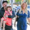 Exclusif - Holly Madison enceinte se promène en famille avec son mari Pasquale Rotella et leur fille Rainbow Aurora Rotella à West Hollywood, le 24 mars 2016