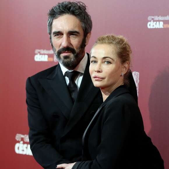 Emmanuelle Béart (Habillée en Dior) et son compagnon Frédéric - Photocall lors de la 41ème cérémonie des Cesar au théâtre du Châtelet à Paris, le 26 février 2016. © Borde-Jacovides/Bestimage
