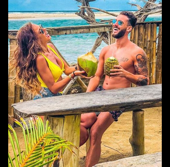 Vanessa Lawrens et Illan en vacances dans les Caraïbes - Instagram, 30 avril 2018