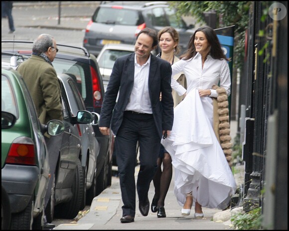 Mariage de Marc Lévy et Pauline Lévêque à Paris, en 2008.