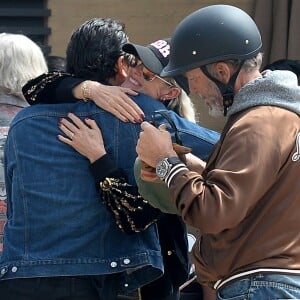 Exclusif - Laeticia Hallyday fait une grande virée sur les Harley-Davidson de Johnny avec Pierre Billon, Philippe Fatien et Fabrice Le Ruyet (mari d'Anne Marcassus) à Los Angeles le 27 septembre 2018.