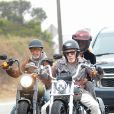 Exclusif  - Laeticia Hallyday fait une grande virée sur les Harley-Davidson de Johnny avec Pierre Billon, Philippe Fatien et Fabrice Le Ruyet (mari d'Anne Marcassus) à Los Angeles le 27 septembre 2018.