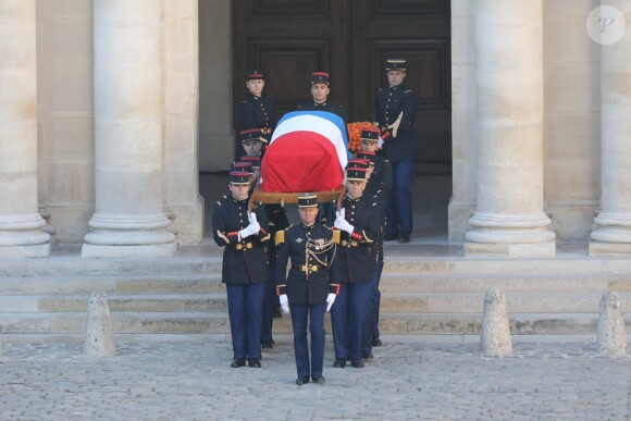 Illustration - Arrivées à l'hommage national à Charles Aznavour à l'Hôtel des Invalides à Paris. Le 5 octobre 2018 © Jacovides-Moreau / Bestimage