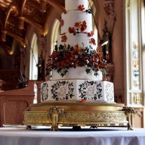 Illustration du wedding cake, créé par Sophie Cabot, pour le mariage de La princesse Eugenie et son mari Jack Brooksbank le 12 octobre 2018.  The wedding cake created by Sophie Cabot for the wedding of Princess Eugenie to Jack Brooksbank seen in St. George's Hall at Windsor Castle.12/10/2018 - Windsor