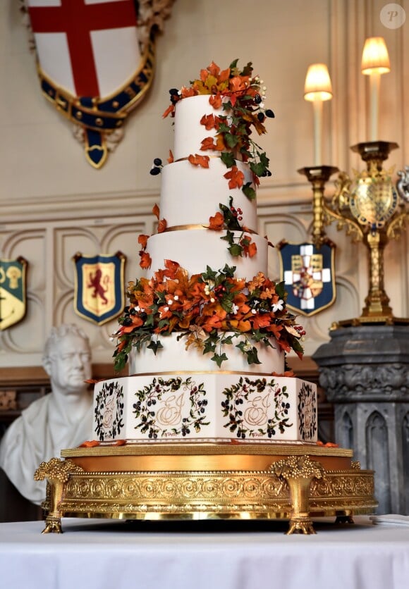 Illustration du wedding cake, créé par Sophie Cabot, pour le mariage de La princesse Eugenie et son mari Jack Brooksbank le 12 octobre 2018.  The wedding cake created by Sophie Cabot for the wedding of Princess Eugenie to Jack Brooksbank seen in St. George's Hall at Windsor Castle.12/10/2018 - Windsor