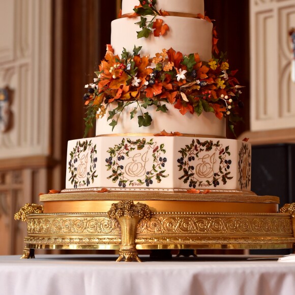 Illustration du wedding cake, créé par Sophie Cabot, pour le mariage de La princesse Eugenie et son mari Jack Brooksbank le 12 octobre 2018.  The wedding cake created by Sophie Cabot for the wedding of Princess Eugenie to Jack Brooksbank seen in St. George's Hall at Windsor Castle.12/10/2018 - Windsor