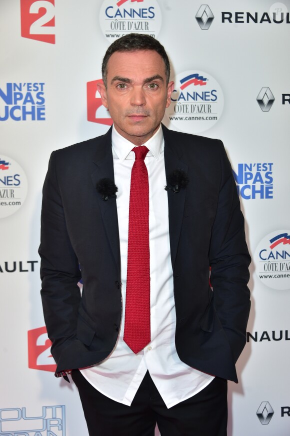 Yann Moix - Photocall de l'enregistrement de l'émission "On n'est pas couché" à la Villa Domergue de Cannes le 18 mai 2016.