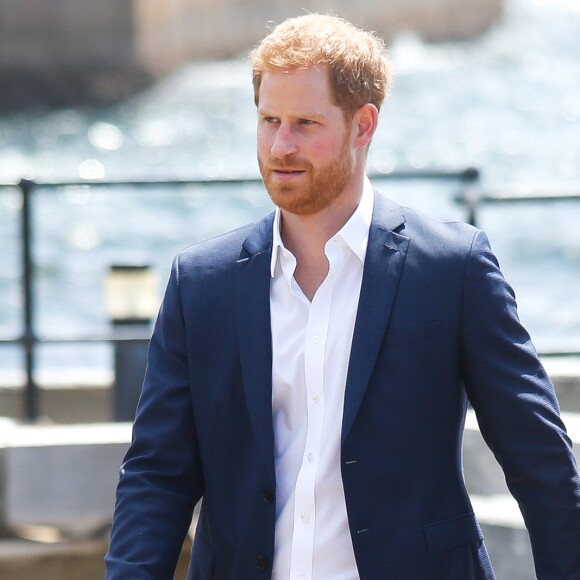 Le prince Harry, duc de Sussex et sa femme Meghan Markle, duchesse de Sussex (enceinte) arrivent à l'opéra de Sydney le premier jour de leur première tournée officielle en Australie, le 16 octobre 2018.