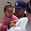 Rob Kardashian avec sa fille Dream et Kylie Jenner avec sa nièce Chicago West - Captures de la vidéo de Kylie Jenner dédiée à sa petite fille et qui dévoile le visage de Chicago West, le bébé de Kim Kardashian et Kanye West. Le 1er février 2018.