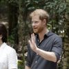 Le prince Harry, duc de Sussex, visite la forêt "K'gari" sur l'île Fraser en Australie, le 22 octobre 2018. Le duc dévoile une plaque dans la forêt "Queen's Commonwealth Canopy" et regarde ensuite des danses traditionnelles du peuple Butchulla.