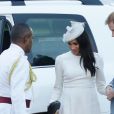 Le prince Harry, duc de Sussex et sa femme Meghan Markle, duchesse de Sussex (enceinte) lors d'une cérémonie aux îles Fidji dans le cadre de leur voyage officiel, le 23 octobre 2018.