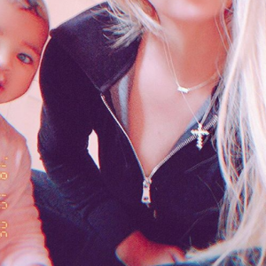 Khloé Kardashian et sa fille True sur une photo publiée sur son compte Instagram en octobre 2018.