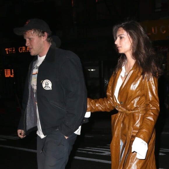 Emily Ratajkowski et son mari Sebastian Bear-McClard sont allés diner en amoureux à New York. Le 25 octobre 2018.