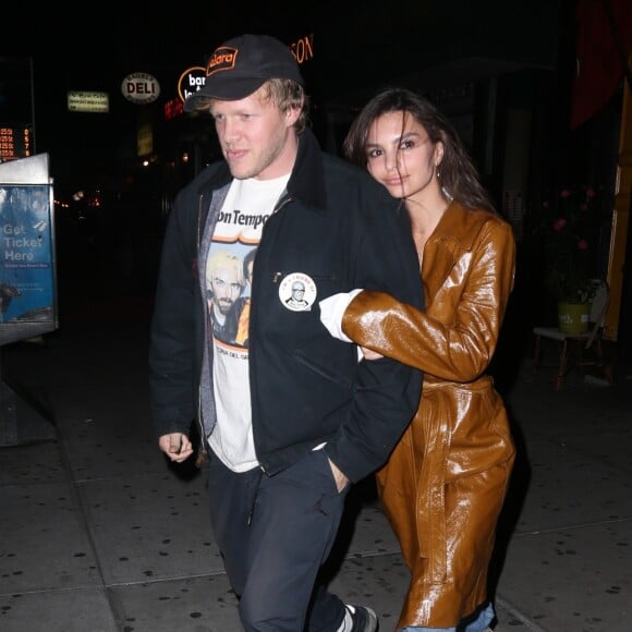 Emily Ratajkowski et son mari Sebastian Bear-McClard sont allés diner en amoureux à New York. Le 25 octobre 2018.