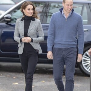 Le prince William et la duchesse Catherine de Cambridge arrivent à un événement de Coach Core au Basildon Sporting Village à Basildon dans l'Essex, le 30 octobre 2018.