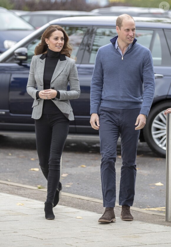 Le prince William et la duchesse Catherine de Cambridge arrivent à un événement de Coach Core au Basildon Sporting Village à Basildon dans l'Essex, le 30 octobre 2018.