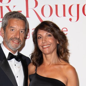 Michel Cymes et sa femme Nathalie - 70ème édition du gala de la Croix Rouge monegasque à Monaco le 27 juillet 2018. © Pierre Villard/Le Palais Princier/Monte-Carlo-SBM via Bestimage