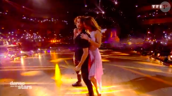 Iris Mittenaere et Anthony Colette dans "Danse avec les stars 9" sur TF1, le 3 novembre 2018.