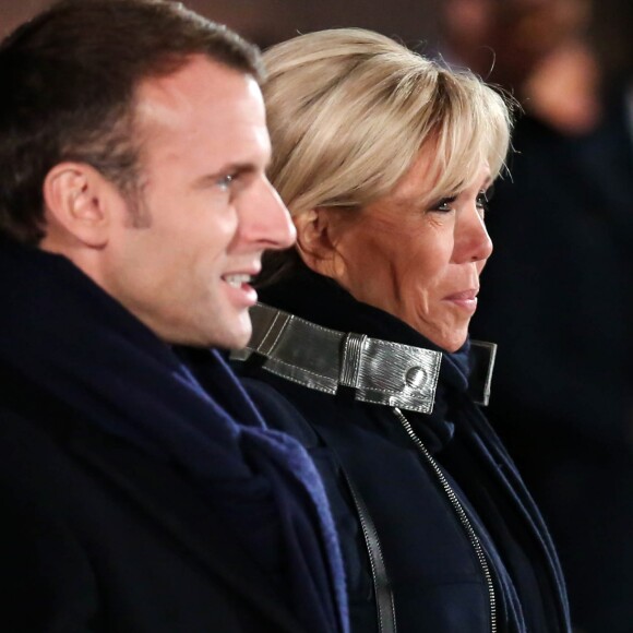 Le couple présidentiel, le président de la République française Emmanuel Macron et sa femme la Première Dame Brigitte Macron (Trogneux) ont accueilli le président de la République fédérale d'Allemagne et sa femme avec une cérémonie militaire, avant de pénétrer dans la cathédrale Notre-Dame de Strasbourg pour un concert d'oeuvres de Debussy et Beethoven à Strasbourg, France, le 4 Novembre 2018, pour lancer une semaine de commémorations du centenaire de l'armistice de la Première Guerre mondiale. La Première Dame française est vêtue d'une veste zippée à col métallisé signée Louis Vuitton, la même que le soir de l'élection de son mari. © Stéphane Lemouton/Bestimage