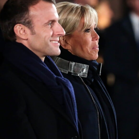 Le couple présidentiel, le président de la République française Emmanuel Macron et sa femme la Première Dame Brigitte Macron (Trogneux) ont accueilli le président de la République fédérale d'Allemagne et sa femme avec une cérémonie militaire, avant de pénétrer dans la cathédrale Notre-Dame de Strasbourg pour un concert d'oeuvres de Debussy et Beethoven à Strasbourg, France, le 4 Novembre 2018, pour lancer une semaine de commémorations du centenaire de l'armistice de la Première Guerre mondiale. La Première Dame française est vêtue d'une veste zippée à col métallisé signée Louis Vuitton, la même que le soir de l'élection de son mari. © Stéphane Lemouton/Bestimage