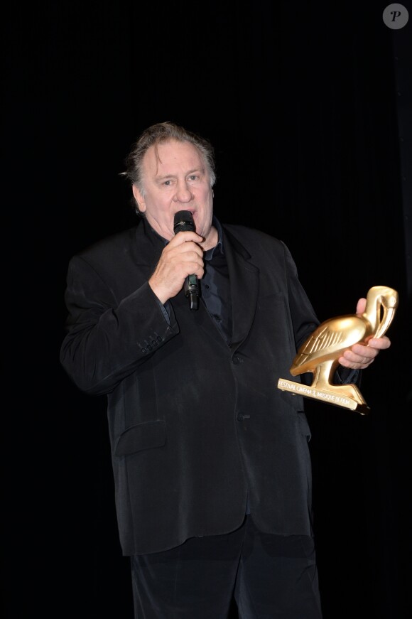 Exclusif - - Gérard Depardieu reçoit un Ibis d'or pour l'ensemble de sa carrière sur la scène du palais de congrès Atlantia lors du 5ème festival du cinéma et musique de film de la Baule le 3 novembre 2018. © Rachid Bellak/Bestimage