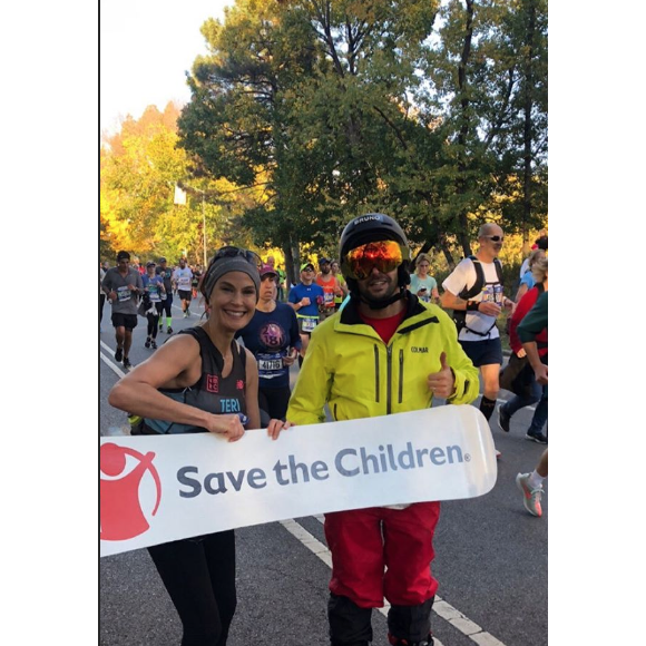 Image de la story Instagram de Teri Hatcher le 4 novembre 2018, lorsqu'elle a couru le marathon de New York avec sa fille Emerson Tenney au profit de l'association Save the Children.