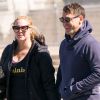 Exclusif - Amy Schumer et son mari Chris Fischer se promènent main dans la main à New York le 7 avril 2018. -