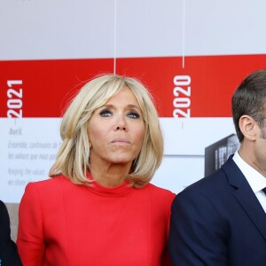 Le président de la République française Emmanuel Macron et sa femme la Première Dame Brigitte Macron (Trogneux) - Le président de la République française et sa femme la Première Dame visitent la Maison Charles-Aznavour à Erevan, Arménie, le 11 octobre 2018. © Dominique Jacovides/Bestimage