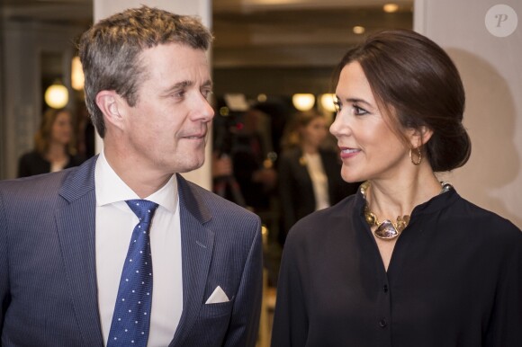 Le prince Frederik et la princesse Mary de Danemark lors d'une réception avec la délégation d'entreprises de leur visite officielle à Rome, le 6 novembre 2018