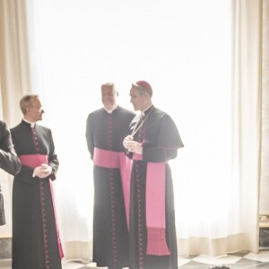 Le prince Frederik et la princesse Mary de Danemark ont été reçus en audience par le pape François au Vatican lors de leur visite officielle à Rome, le 8 novembre 2018