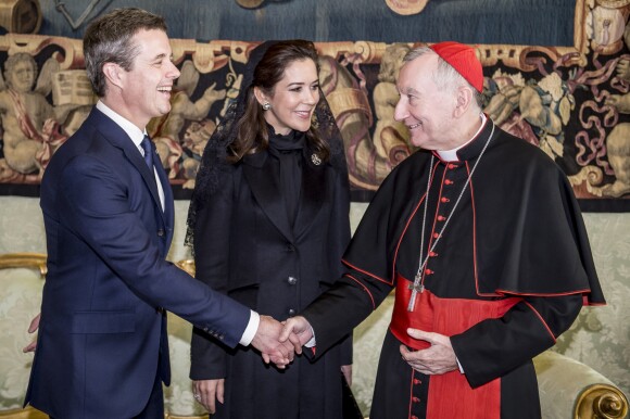 Le prince Frederik et la princesse Mary de Danemark ont été reçus en audience par le pape François au Vatican lors de leur visite officielle à Rome, le 8 novembre 2018