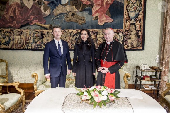 Le prince Frederik et la princesse Mary de Danemark ont été reçus en audience par le pape François au Vatican lors de leur visite officielle à Rome, le 8 novembre 2018