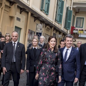 Le prince Frederik et la princesse Mary de Danemark ont visité l'hôpital pour enfants Bambino Gesu à Rome le 8 novembre 2018, en clôture de leur visite officielle.