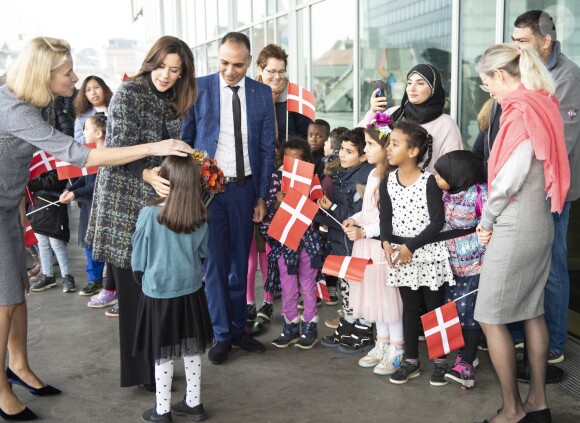La princesse Mary de Danemark le 12 novembre 2018 à Aarhus lors de la cérémonie d'ouverture de l'exposition #childmothers, qui met en lumière la vie de très jeunes mères dans cinq pays en développement.