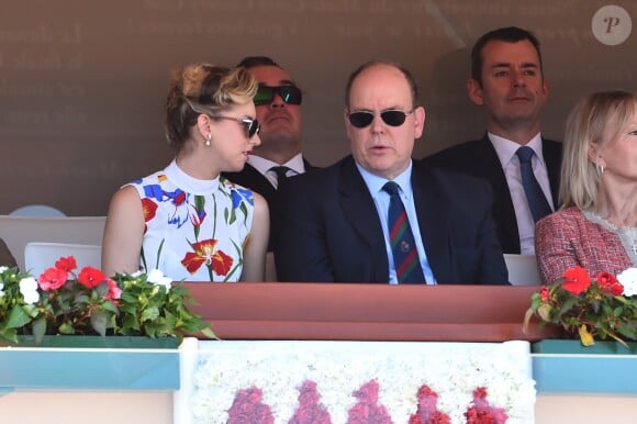 Jazmin Grace Grimaldi et son père le prince Albert II de Monaco en tribune lors du Rolex Monte-Carlo Masters 2018 à Roquebrune Cap Martin le 19 avril 2018. © Bruno Bebert / Bestimage