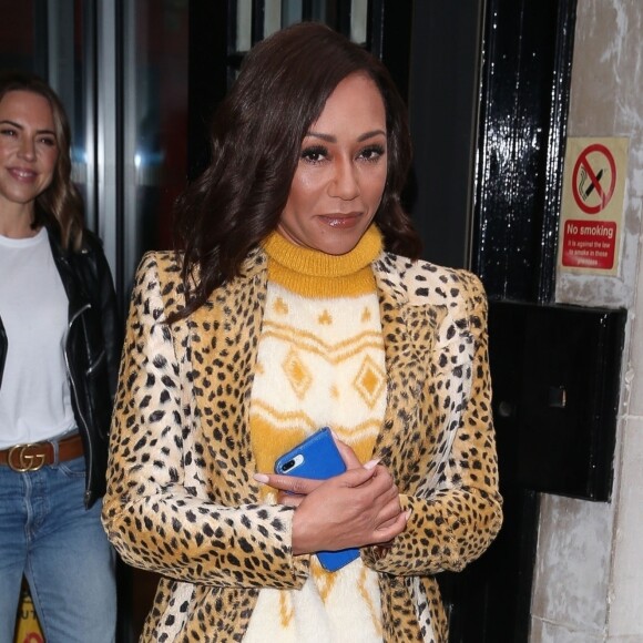 Mel C (Melanie Chisholm), Mel B (Melanie Brown) - Les Spice Girls quittent leur hôtel et se rendent sur les studios de la BBC Radio 2 à Londres le 7 novembre 2018.