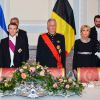 Le président de la République française Emmanuel Macron, sa femme la Première Dame Brigitte Macron, le roi Philippe de Belgique et la reine Mathilde de Belgique pendant le banquet d'État au château de Laeken à Bruxelles, Belgique, le 19 novembre 2018, lors de la visite d'Etat du couple présidentiel en Belgique.