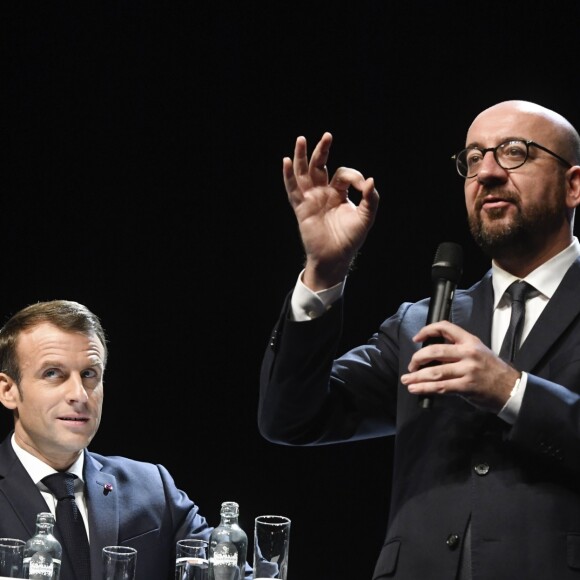 Le président Emmanuel Macron, le premier ministre de la Belgique Charles Michel - Le président de la République française lors d'une conférence-débat sur l'Europe à l'université de Louvain-La-Neuve en présence du premier ministre de la Belgique le 20 novembre 2018.