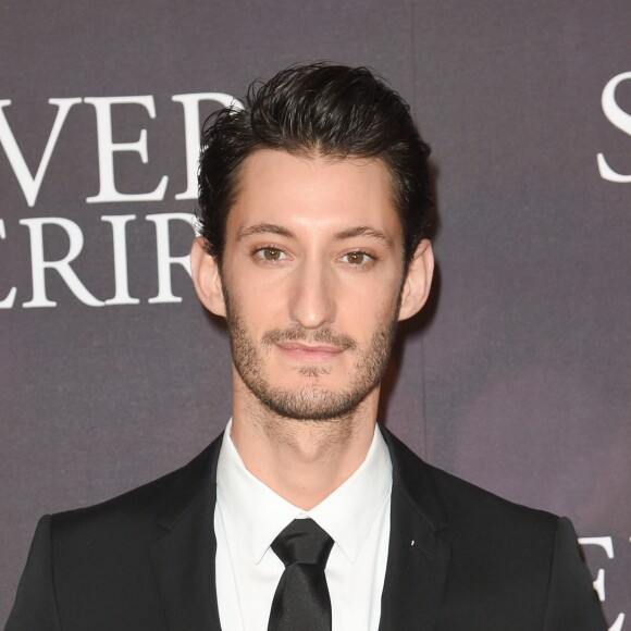 Pierre Niney - Avant-première du film "Sauver ou Périr" au cinéma UGC Normandie à Paris le 21 novembre 2018. © Coadic Guirec/Bestimage